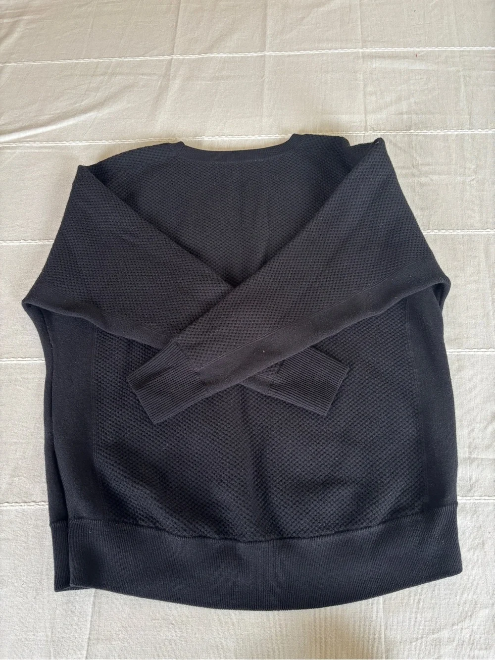 Athleta Merino Wool Blend Black Textured Sweater Women’s Large Crewneck Pullover